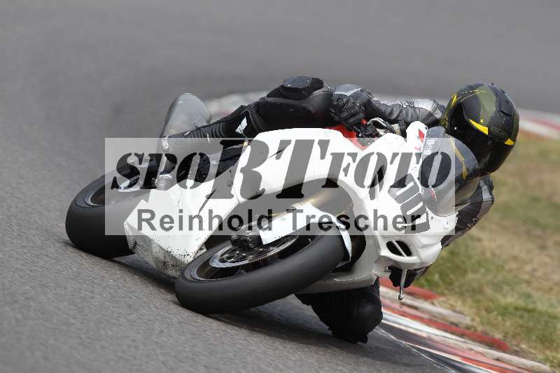 /Archiv-2022/55 14.08.2022 Plüss Moto Sport ADR/Freies Fahren/007
